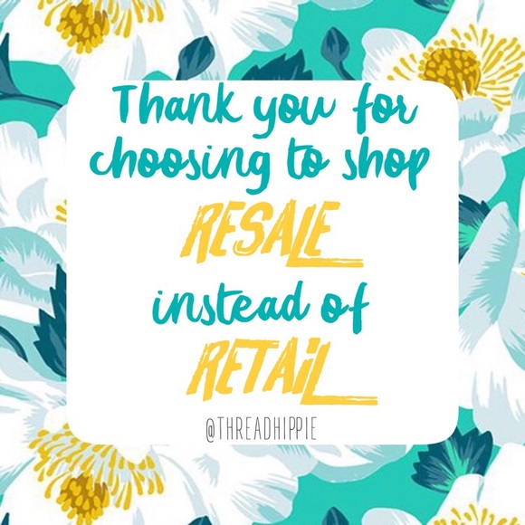 + B O O K M A R K • MY • CLOSET + - Picture 2 of 3